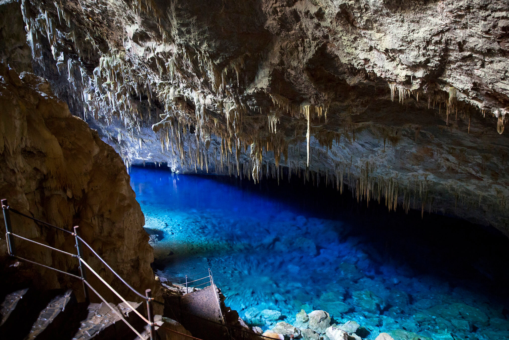Gruta do Lago Azul, in Bonito, Mato Grosso do Sul. Photo: MTur
