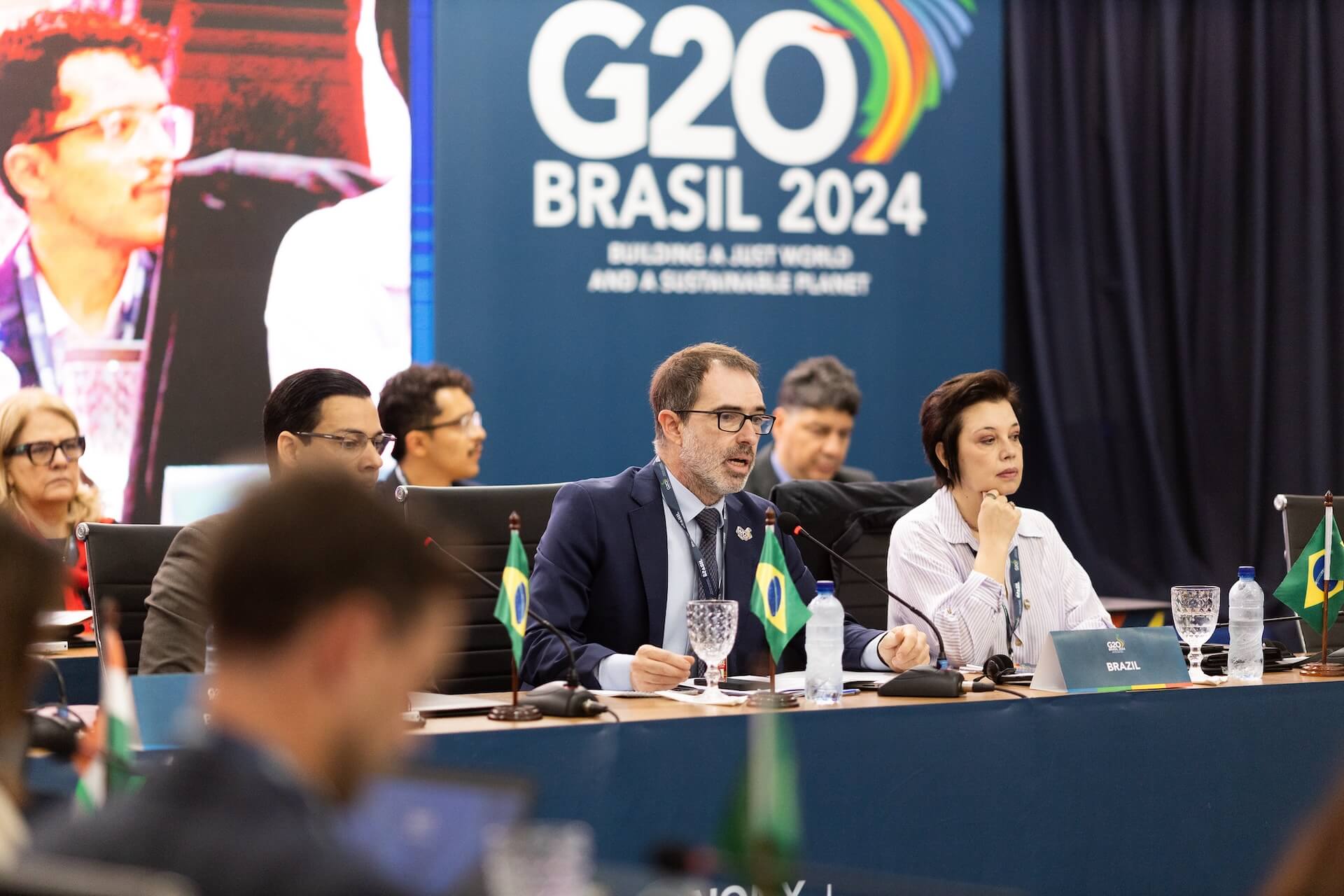 Comienza la reunión del Grupo de Trabajo de Economía Digital del G20 en la ciudad de Maceió. Entre los ejes prioritarios se encuentran la conectividad universal y significativa, el gobierno digital, la integridad de la información y el uso de la inteligencia artificial para el desarrollo sostenible. Foto: Audiovisual G20 Brasil
